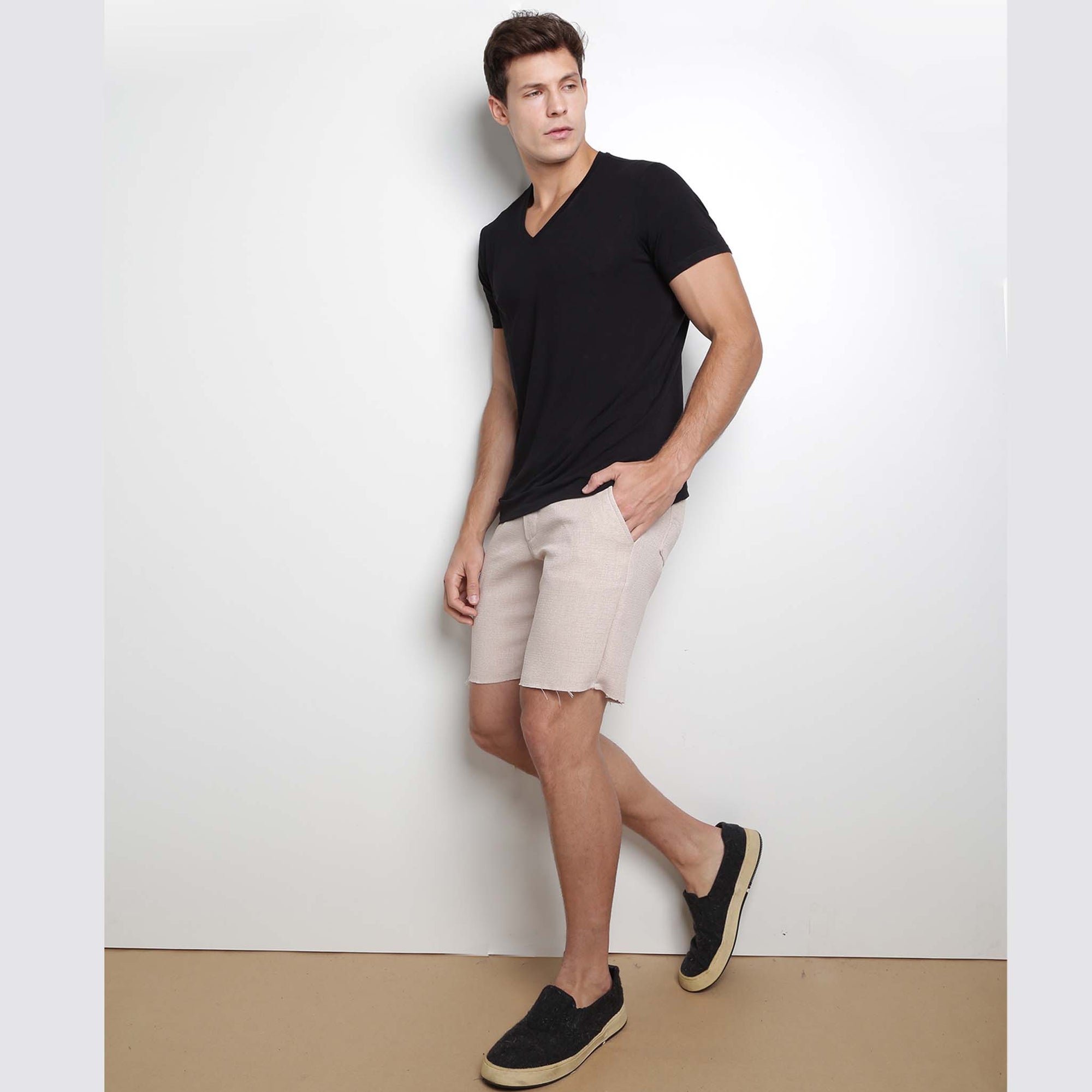 Camiseta The V Preta