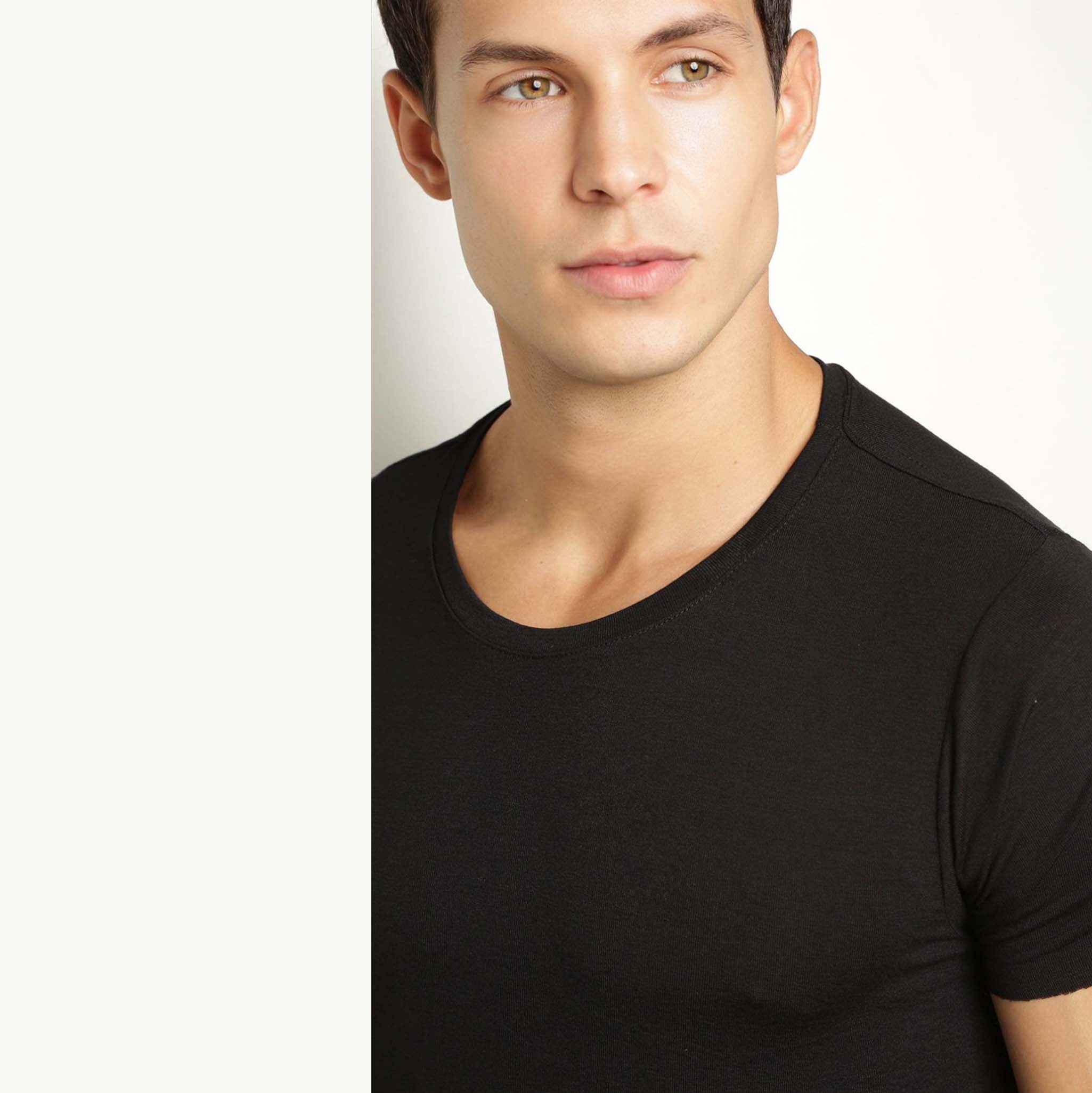 Neo Essential Black